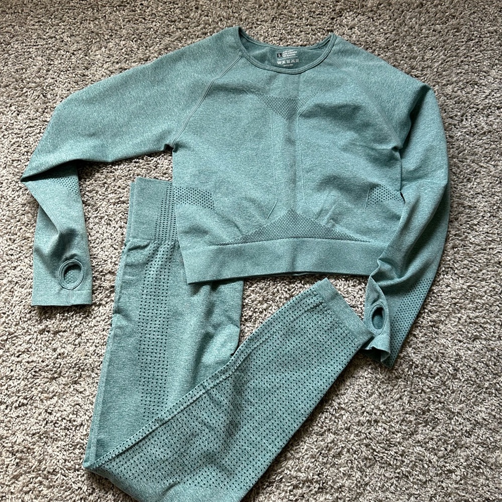 Teal Workout Set